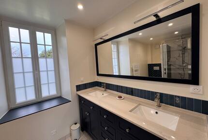 Exquisite 14th-Century Estate Near the Coast - Étables-sur-Mer, France