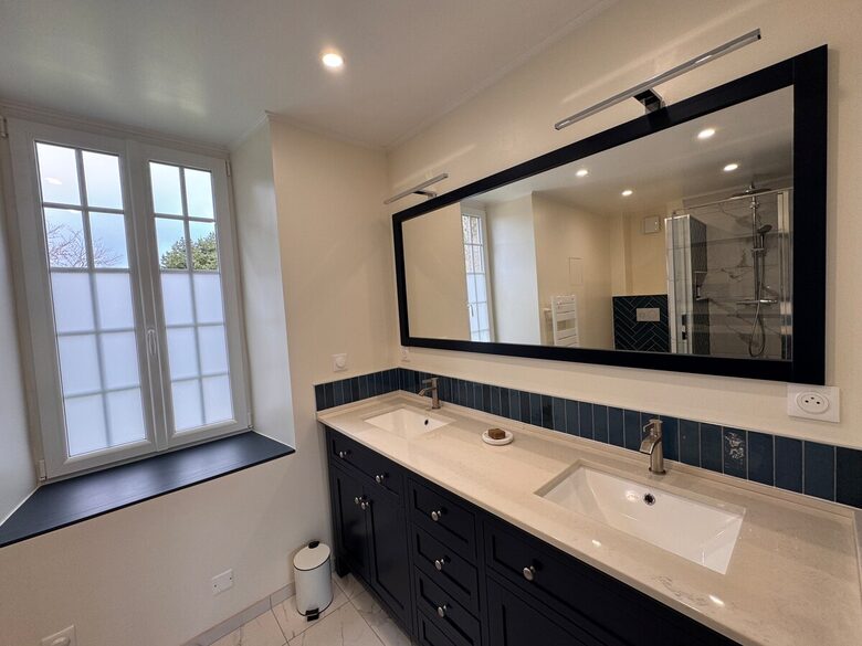 Exquisite 14th-Century Estate Near the Coast - Étables-sur-Mer, France