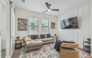 Urban Oasis with Rooftop Views in Tampa - Tampa, Florida