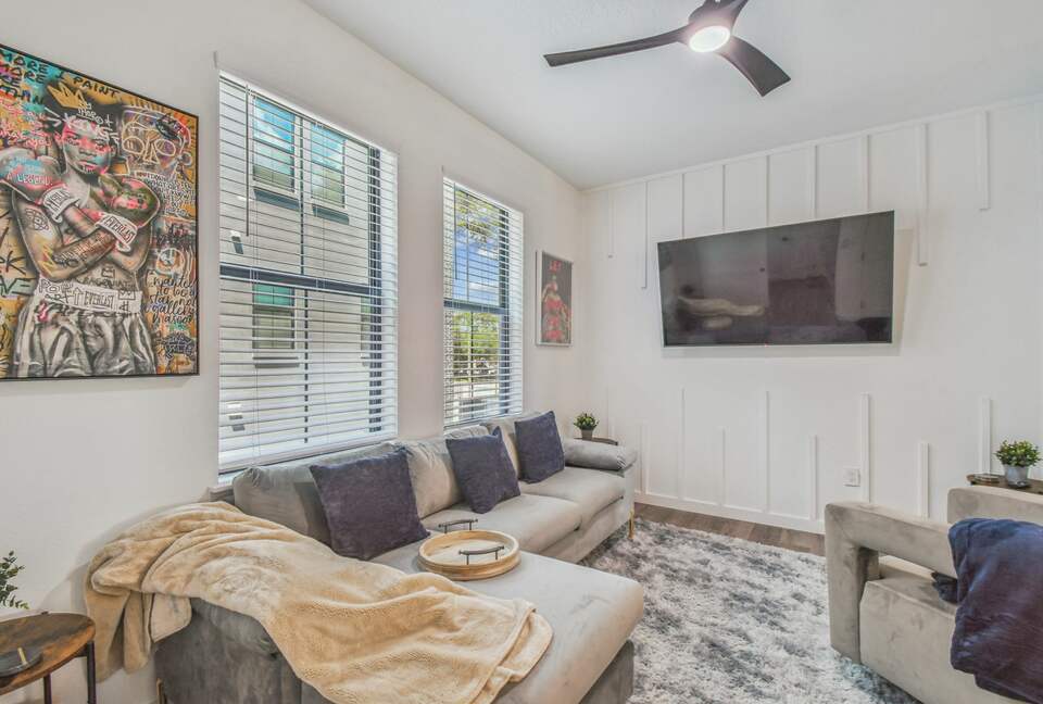 Urban Oasis with Rooftop Views in Tampa - Tampa, Florida