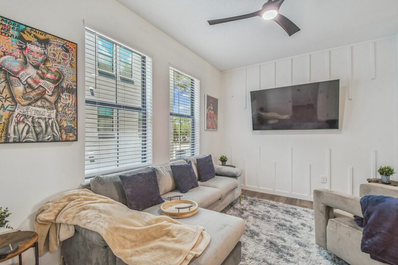 Urban Oasis with Rooftop Views in Tampa - Tampa, Florida