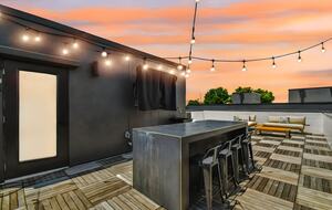 Urban Oasis with Rooftop Views in Tampa - Tampa, Florida