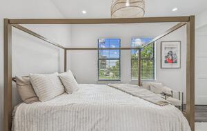 Urban Oasis with Rooftop Views in Tampa - Tampa, Florida