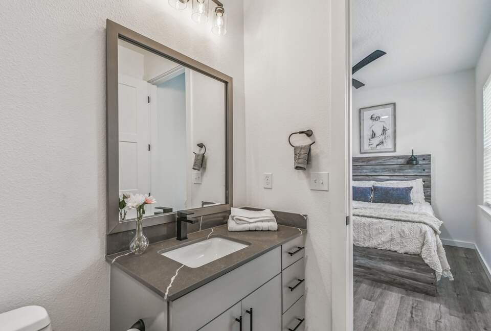 Urban Oasis with Rooftop Views in Tampa - Tampa, Florida