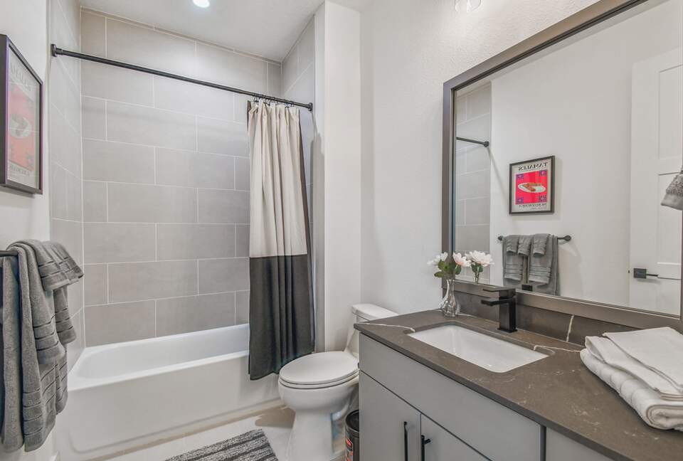 Urban Oasis with Rooftop Views in Tampa - Tampa, Florida