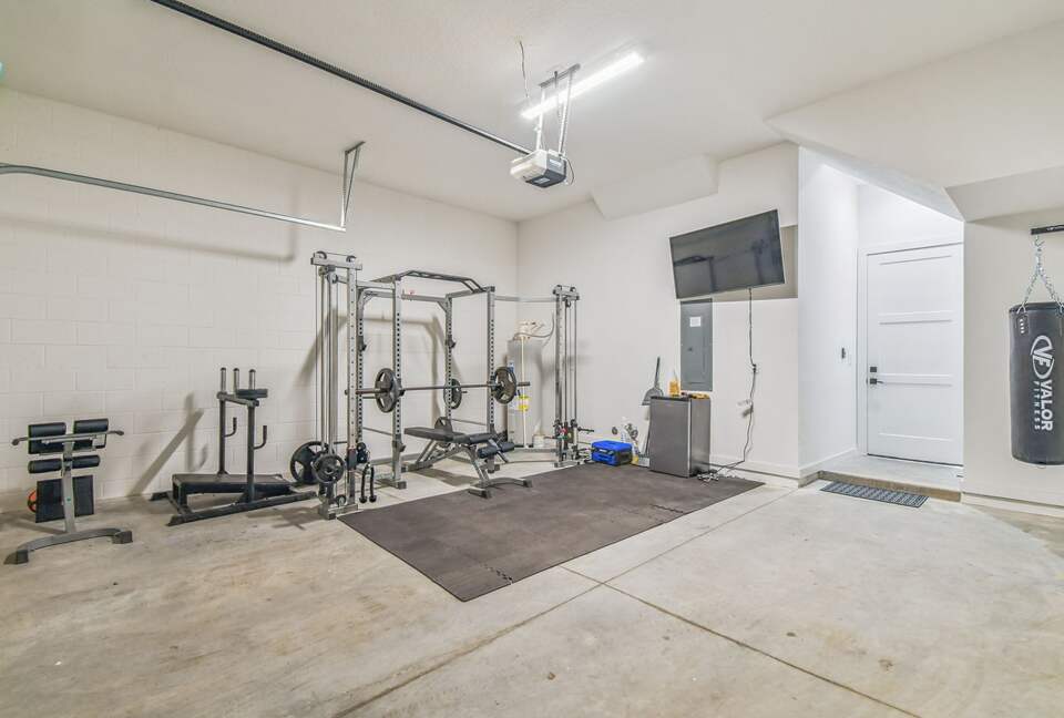 Urban Oasis with Rooftop Views in Tampa - Tampa, Florida