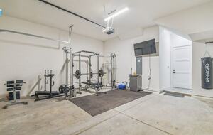 Urban Oasis with Rooftop Views in Tampa - Tampa, Florida