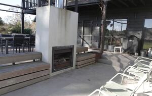 Countryside Grandeur with Private Lake and Tennis Court - Moorooduc, Australia