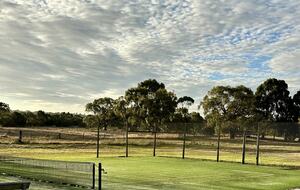 Countryside Grandeur with Private Lake and Tennis Court - Moorooduc, Australia