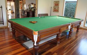 Countryside Grandeur with Private Lake and Tennis Court - Moorooduc, Australia