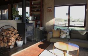 Countryside Grandeur with Private Lake and Tennis Court - Moorooduc, Australia