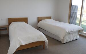 Countryside Grandeur with Private Lake and Tennis Court - Moorooduc, Australia