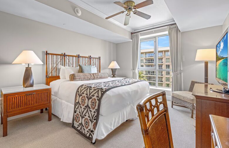 Honua Kai Corner Retreat with Wraparound Balcony - Lahaina, Hawaii