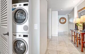 Honua Kai Corner Retreat with Wraparound Balcony - Lahaina, Hawaii