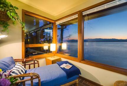 Whidbey Waterfront Haven - Greenbank, Washington