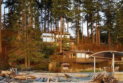 Whidbey Waterfront Haven - Greenbank, Washington