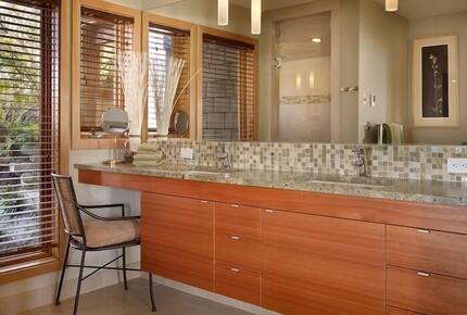 Whidbey Waterfront Haven - Greenbank, Washington