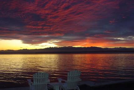 Whidbey Waterfront Haven - Greenbank, Washington