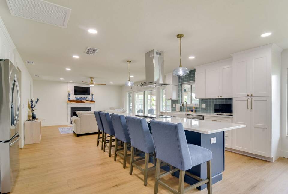 Charming Coastal Retreat on Florida’s Gulf Coast - Ruskin, Florida