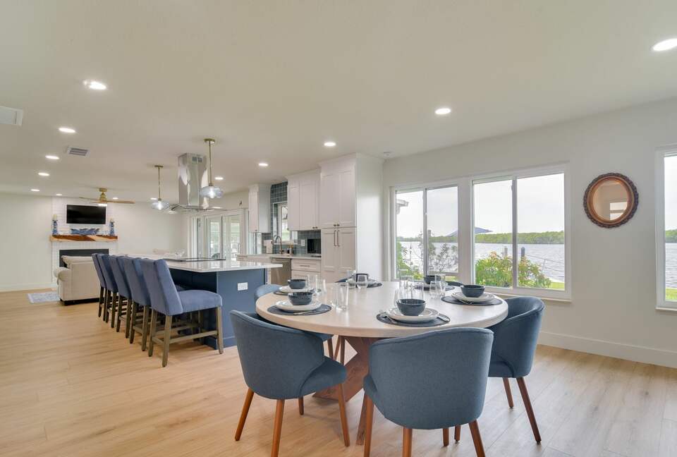 Charming Coastal Retreat on Florida’s Gulf Coast - Ruskin, Florida