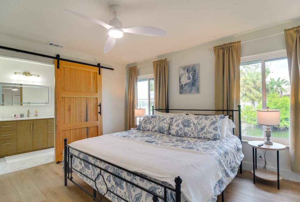 Charming Coastal Retreat on Florida’s Gulf Coast - Ruskin, Florida