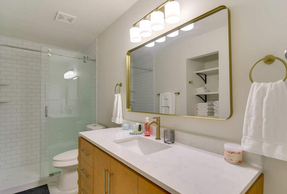 Charming Coastal Retreat on Florida’s Gulf Coast - Ruskin, Florida