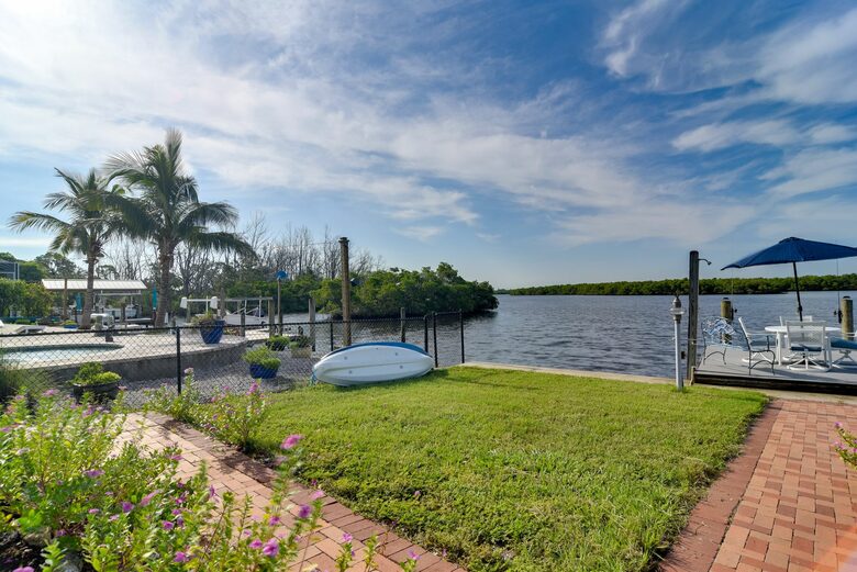 Charming Coastal Retreat on Florida’s Gulf Coast - Ruskin, Florida