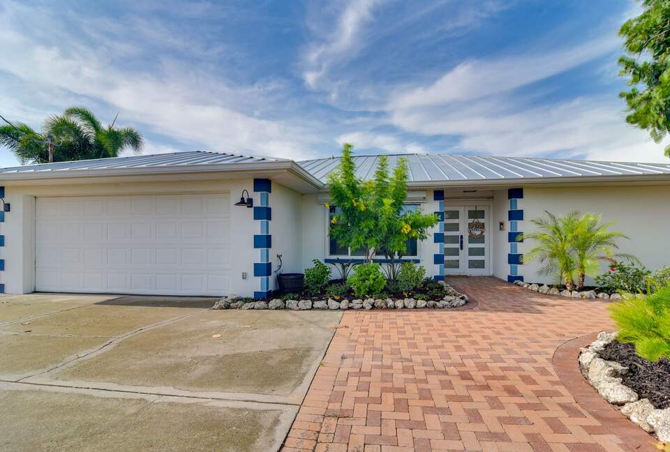 Charming Coastal Retreat on Florida’s Gulf Coast - Ruskin, Florida