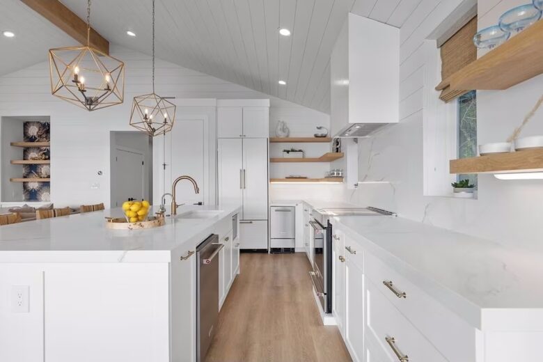 Perfect Lakehouse Getaway on Lake LBJ - Horseshoe Bay/Kingsland - Kingsland, Texas