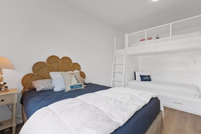 Perfect Lakehouse Getaway on Lake LBJ - Horseshoe Bay/Kingsland - Kingsland, Texas