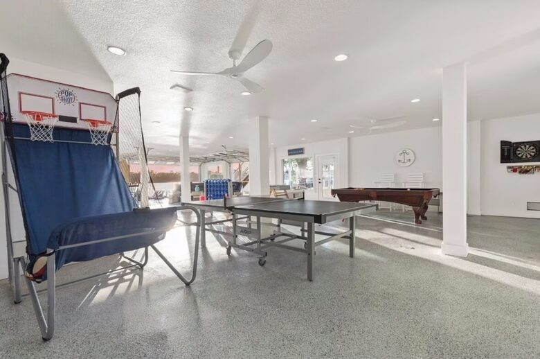 Perfect Lakehouse Getaway on Lake LBJ - Horseshoe Bay/Kingsland - Kingsland, Texas