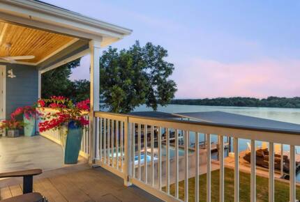 Perfect Lakehouse Getaway on Lake LBJ - Horseshoe Bay/Kingsland - Kingsland, Texas