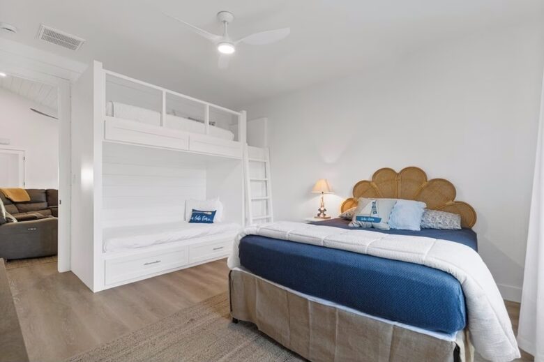 Perfect Lakehouse Getaway on Lake LBJ - Horseshoe Bay/Kingsland - Kingsland, Texas