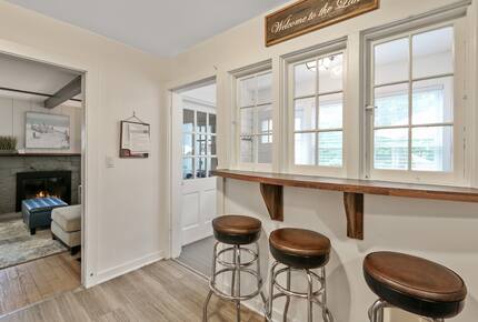 Charming Cottage Retreat with Lake Access in Fontana - Fontana-on-Geneva Lake, Wisconsin