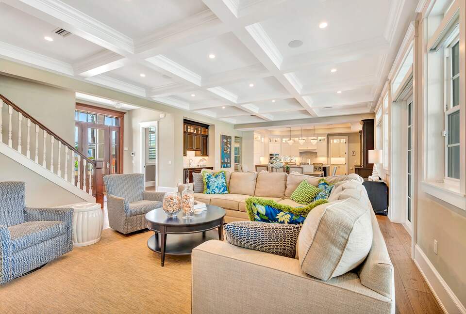 Grand Canal-Side Haven in Holmes Beach - Holmes Beach, Florida