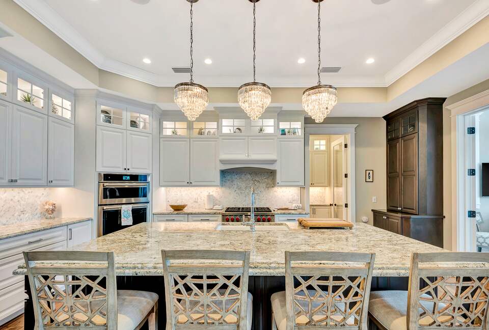 Grand Canal-Side Haven in Holmes Beach - Holmes Beach, Florida