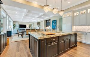 Grand Canal-Side Haven in Holmes Beach - Holmes Beach, Florida