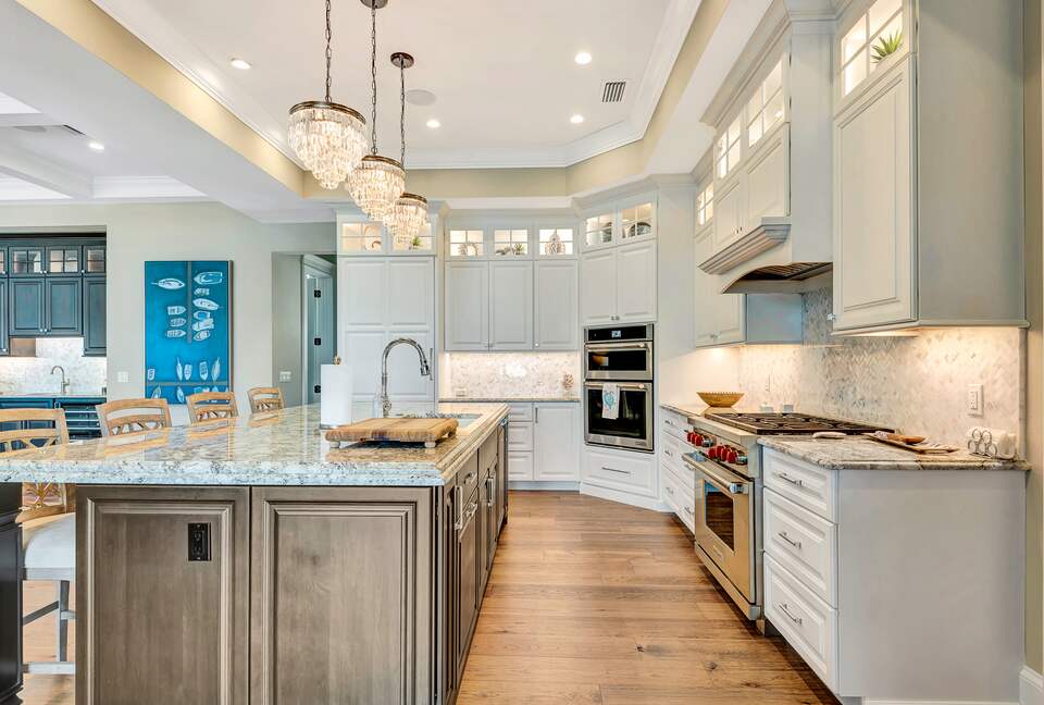 Grand Canal-Side Haven in Holmes Beach - Holmes Beach, Florida