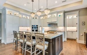 Grand Canal-Side Haven in Holmes Beach - Holmes Beach, Florida