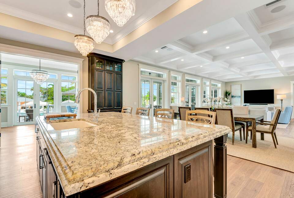 Grand Canal-Side Haven in Holmes Beach - Holmes Beach, Florida