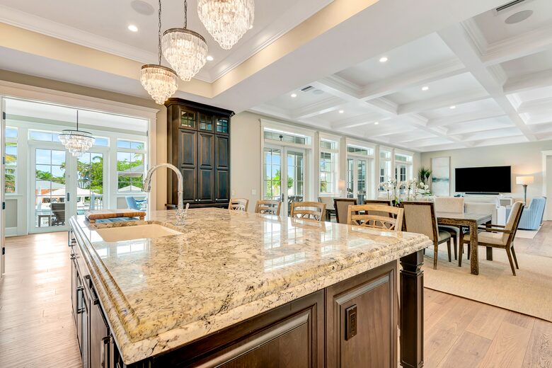 Grand Canal-Side Haven in Holmes Beach - Holmes Beach, Florida