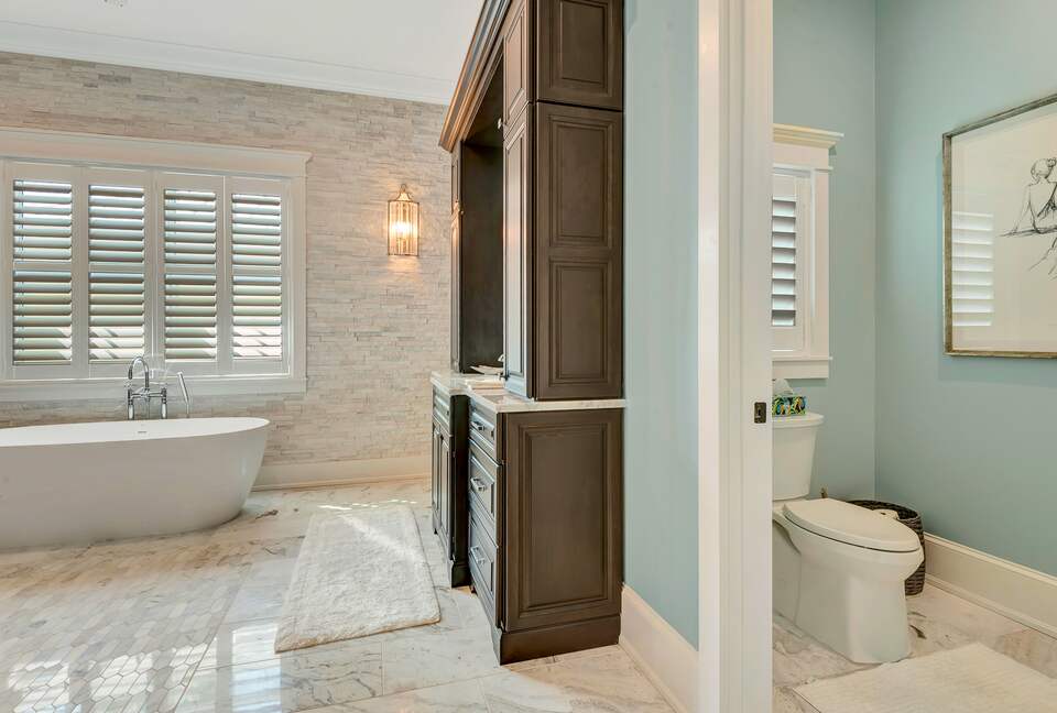 Grand Canal-Side Haven in Holmes Beach - Holmes Beach, Florida