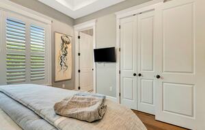 Grand Canal-Side Haven in Holmes Beach - Holmes Beach, Florida