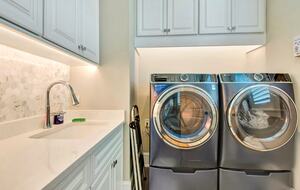 Grand Canal-Side Haven in Holmes Beach - Holmes Beach, Florida