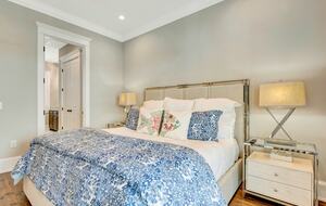 Grand Canal-Side Haven in Holmes Beach - Holmes Beach, Florida