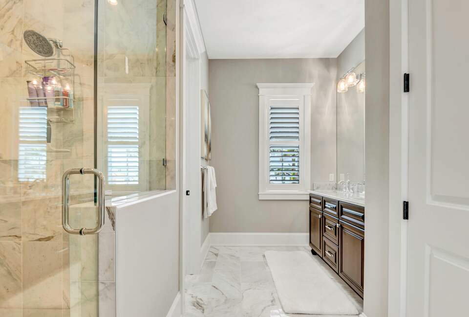 Grand Canal-Side Haven in Holmes Beach - Holmes Beach, Florida