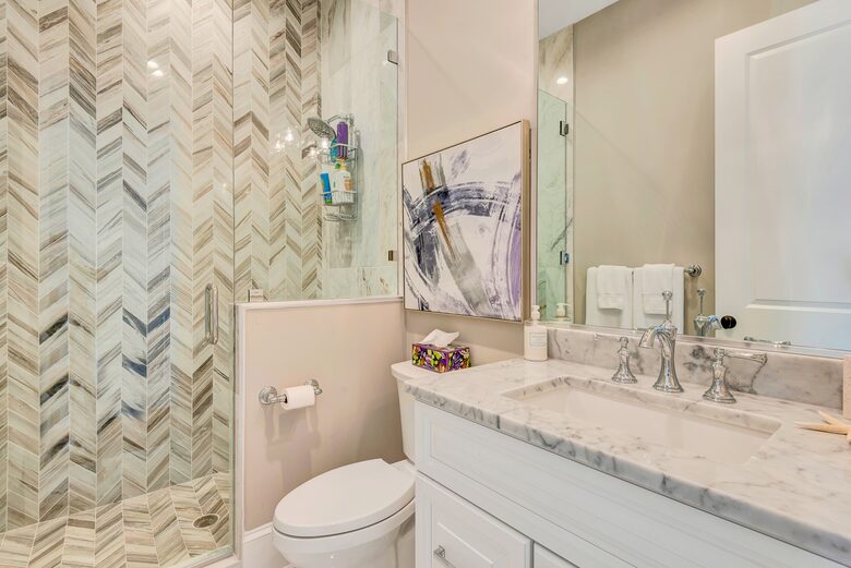 Grand Canal-Side Haven in Holmes Beach - Holmes Beach, Florida