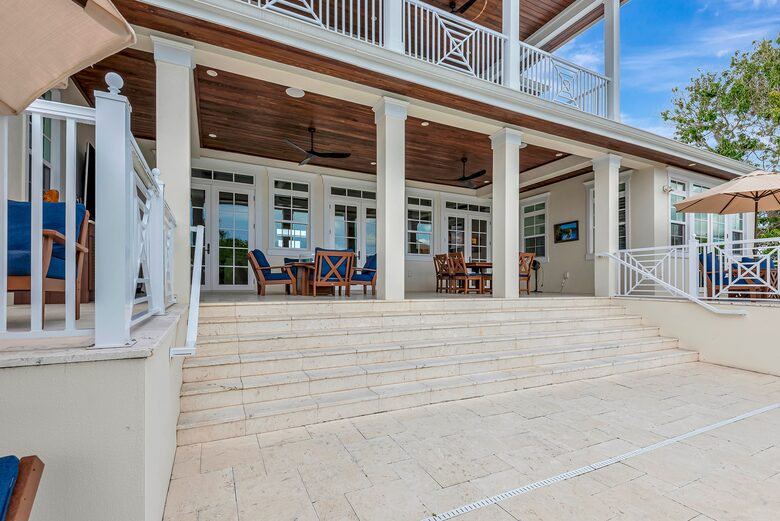 Grand Canal-Side Haven in Holmes Beach - Holmes Beach, Florida