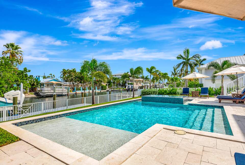 Grand Canal-Side Haven in Holmes Beach - Holmes Beach, Florida