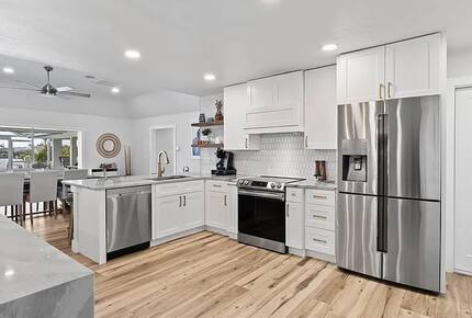 Spacious Canal-Front Escape with Pool & Outdoor Living - Cape Coral, Florida